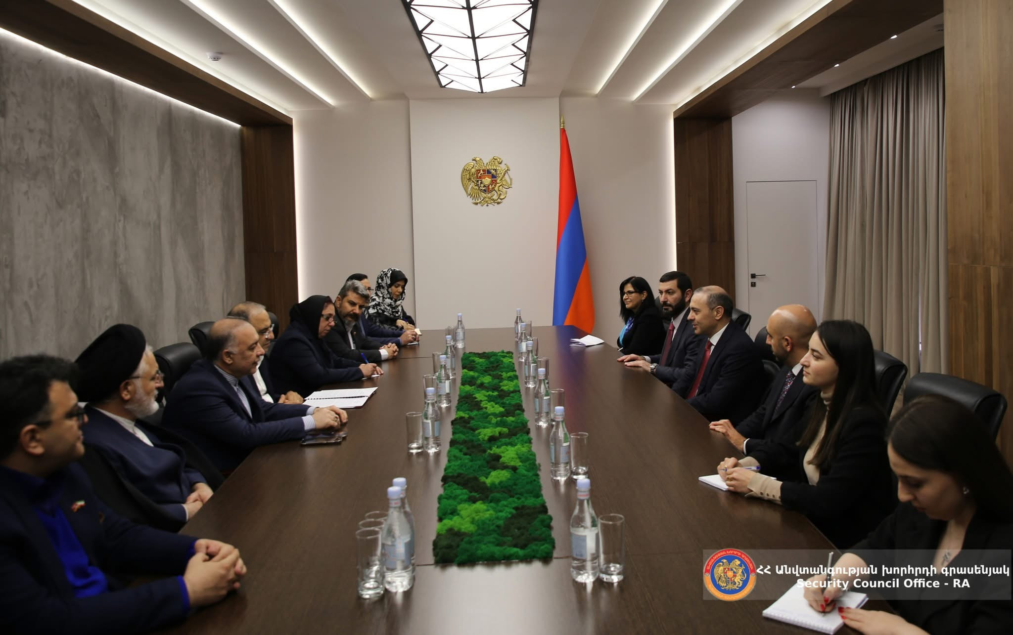 ԱԽ քարտուղար Արմեն Գրիգորյանն ընդունել է Իրանի Իսլամական Հանրապետության Մեջլիսի Իրան-Հայաստան բարեկամական խմբի ղեկավարին