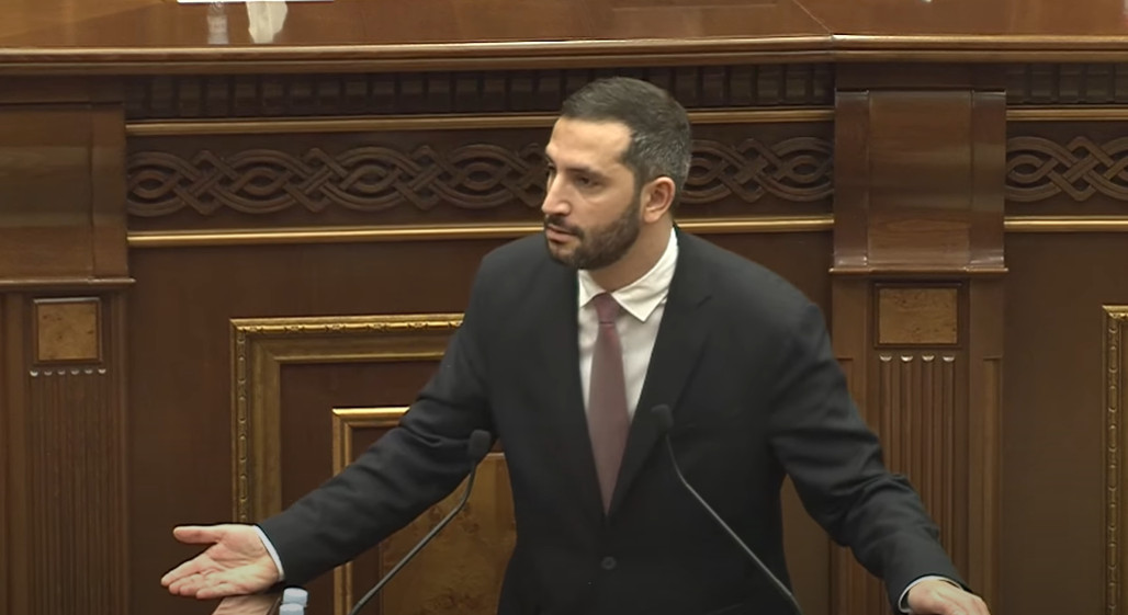 Լևոն Մկրտչյանն է ՀՀ-ի այս քարտեզը դրել դասագրքերում, ուրեմն նա ուրացել, ինձ էլ իր հետ ուրացրել է․ Ռուբեն Ռուբինյան