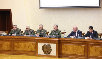 ԳՇ պետի գլխավորությամբ տեղի է ունեցել պաշտպանության նախարարին կից կոլեգիայի նիստ