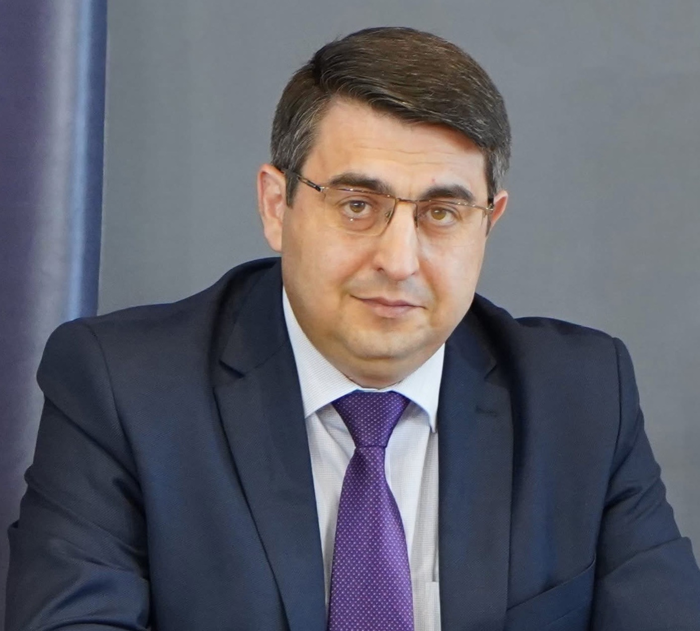 Փաստաբանների պալատի միջնորդությամբ` ընդդիմադիր 31 պատգամավոր դիմել է Սահմանադրական դատարան. Սիմոն Բաբայան