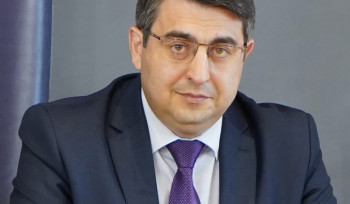 Փաստաբանների պալատի միջնորդությամբ` ընդդիմադիր 31 պատգամավոր դիմել է Սահմանադրական դատարան. Սիմոն Բաբայան