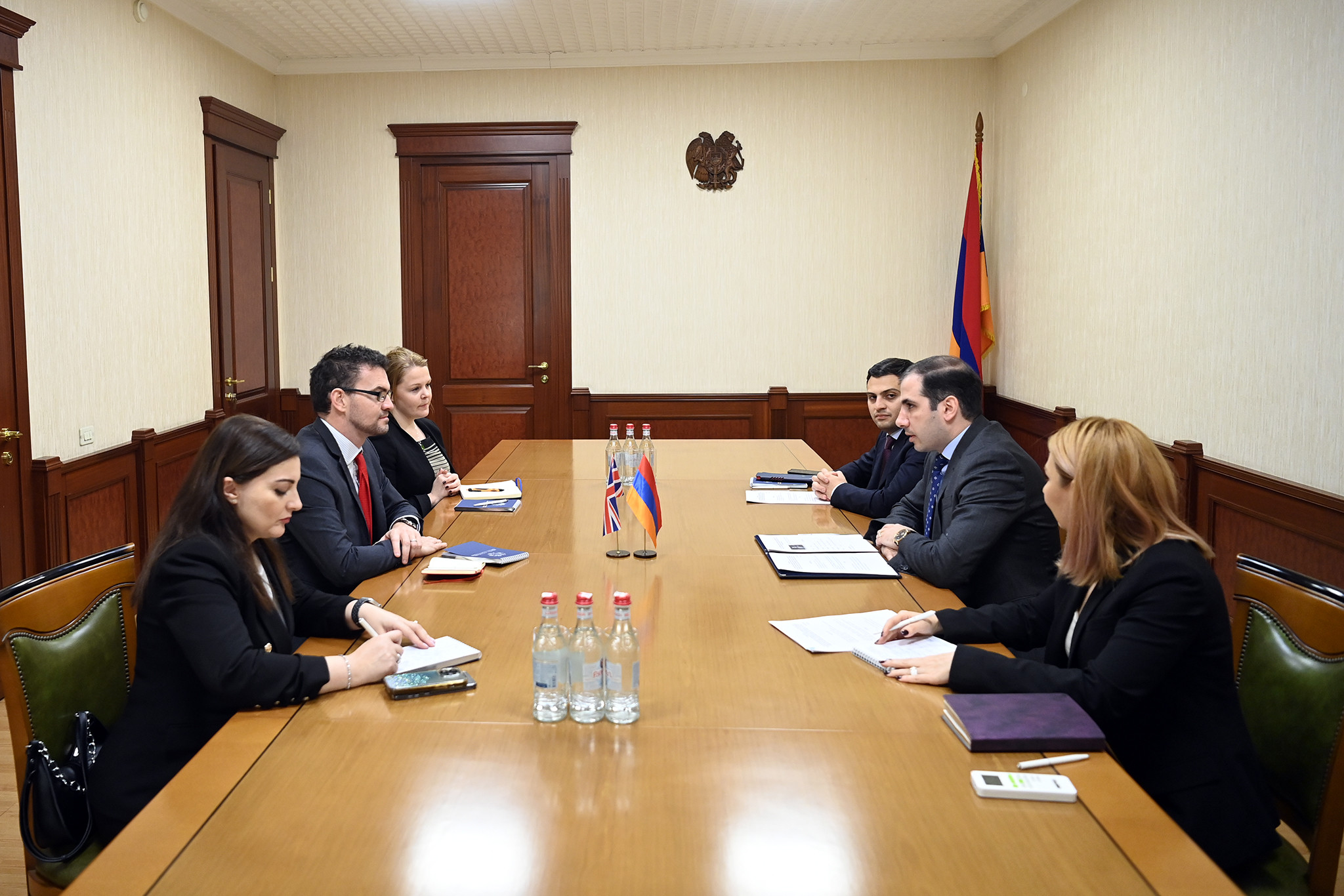 ՊԵԿ նախագահ Էդուարդ Հակոբյանը հյուրընկալել է դեսպան Ջոն Գալագերին