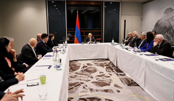 Փաշինյանը Ցյուրիխում հանդիպում է ունեցել Շվեյցարիայի հայ համայնքի ներկայացուցիչների հետ