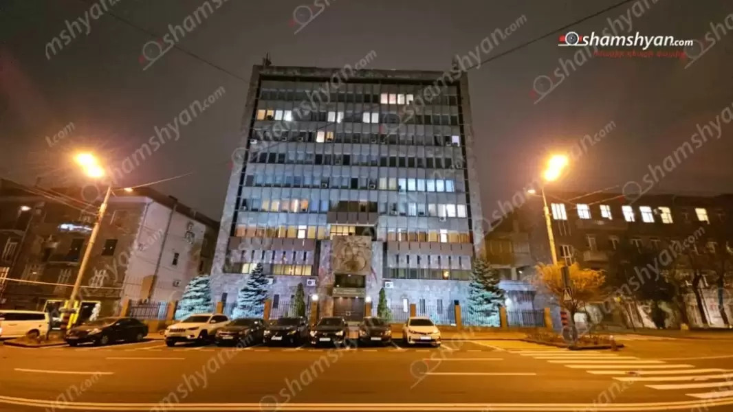 Երևանում 45-ամյա տղամարդը շենքի բակում տեղադրել է թիրախ և «Սայգա» ինքնաձիգով կրшկել դրա վրա․ shamshyan.com