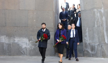 Վրաստանի ԱԳ նախարարն ու Վահան Կոստանյանն այցելել են Հայոց ցեղասպանության հուշահամալիր (լուսանկարներ)