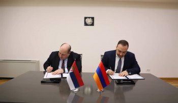 Երևանում տեղի է ունեցել Հայաստանի և Սերբիայի ԱԳՆ գլխավոր քարտուղարների գլխավորած  պատվիրակությունների հանդիպումը: