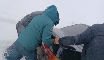 Փրկարարներն  արգելափակումից դուրս են բերել 311 տրանսպորտային միջոց և 771 քաղաքացու օգնություն են ցուցաբերել (լուսանկարներ)