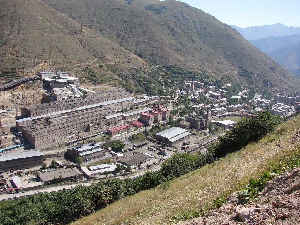 Պղնձամոլիբդենայինից հեռացված աշխատակիցները պետք է վերականգնվեն աշխատանքի, այլապես այլ քայլեր ևս կլինեն․ աղբյուրը՝ ղեկավար կազմից անուններ է հրապարակել, ովքեր, ըստ նրա՝ «բանվորների հոգին կերել են»