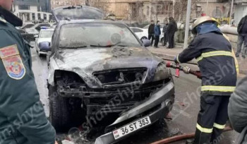 Երևանում վարելու ընթացքում մեքենայում հրդեհ է բռնկվել