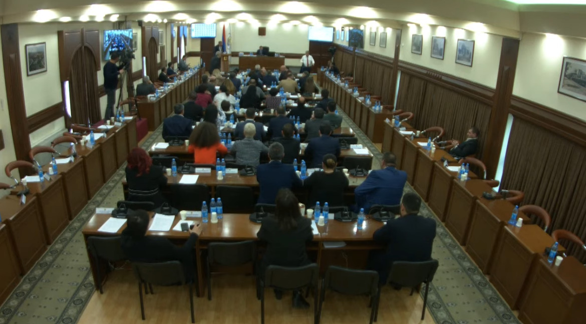 Երևանի տրանսպորտի մեկ ուղետոմսը 100 դրամ սահմանելու նախագիծը մերժվեց