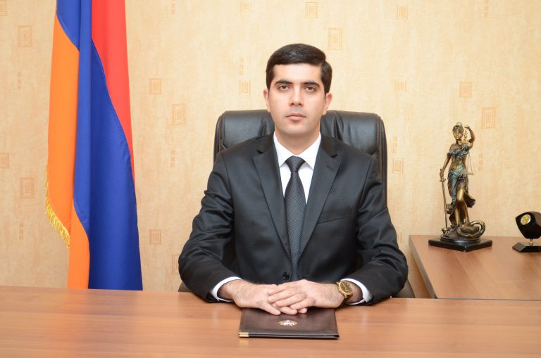 Ըստ ԲԴԽ-ի՝ 5-ը 10-ի մեծամասնությունն է. Արթուր Ստեփանյանի դիմումը ՍԴ-ն վարույթ է ընդունել