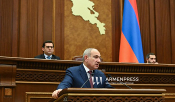 Երբ ժողովուրդը կգա դուռը կծեծի կամ չի ծեծի, կասի՝ իմ իշխանությունը տուր ինձ, այդ իշխանությունը կտամ իրեն. Նիկոլ Փաշինյան
