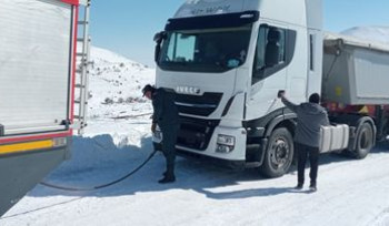 Մեքենաներ են արգելափակվել Ապարան, Աշտարակ, Մասիս, Սևան, Վանաձոր, Հրազդան, Գորիս քաղաքներում և այլուր