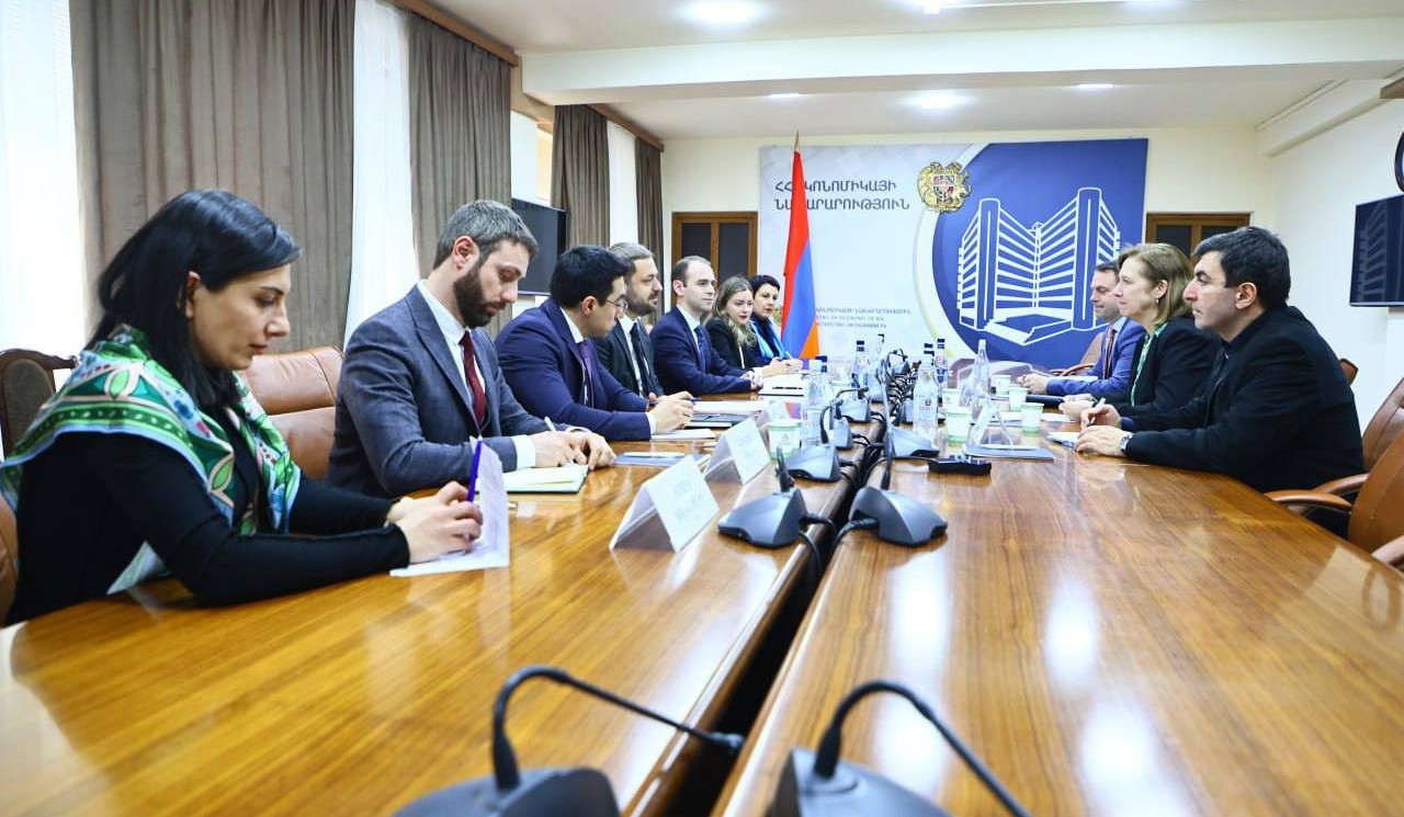 Գևորգ Պապոյանն ու Քրիստինա Քվինը քննարկել են ՀՀ և ԱՄՆ-ի միջև տնտեսական համագործակցության հեռանկարները