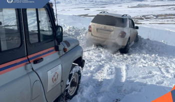 Փրկարարներն արգելափակումից դուրս են բերել 14 ավտոմեքենա