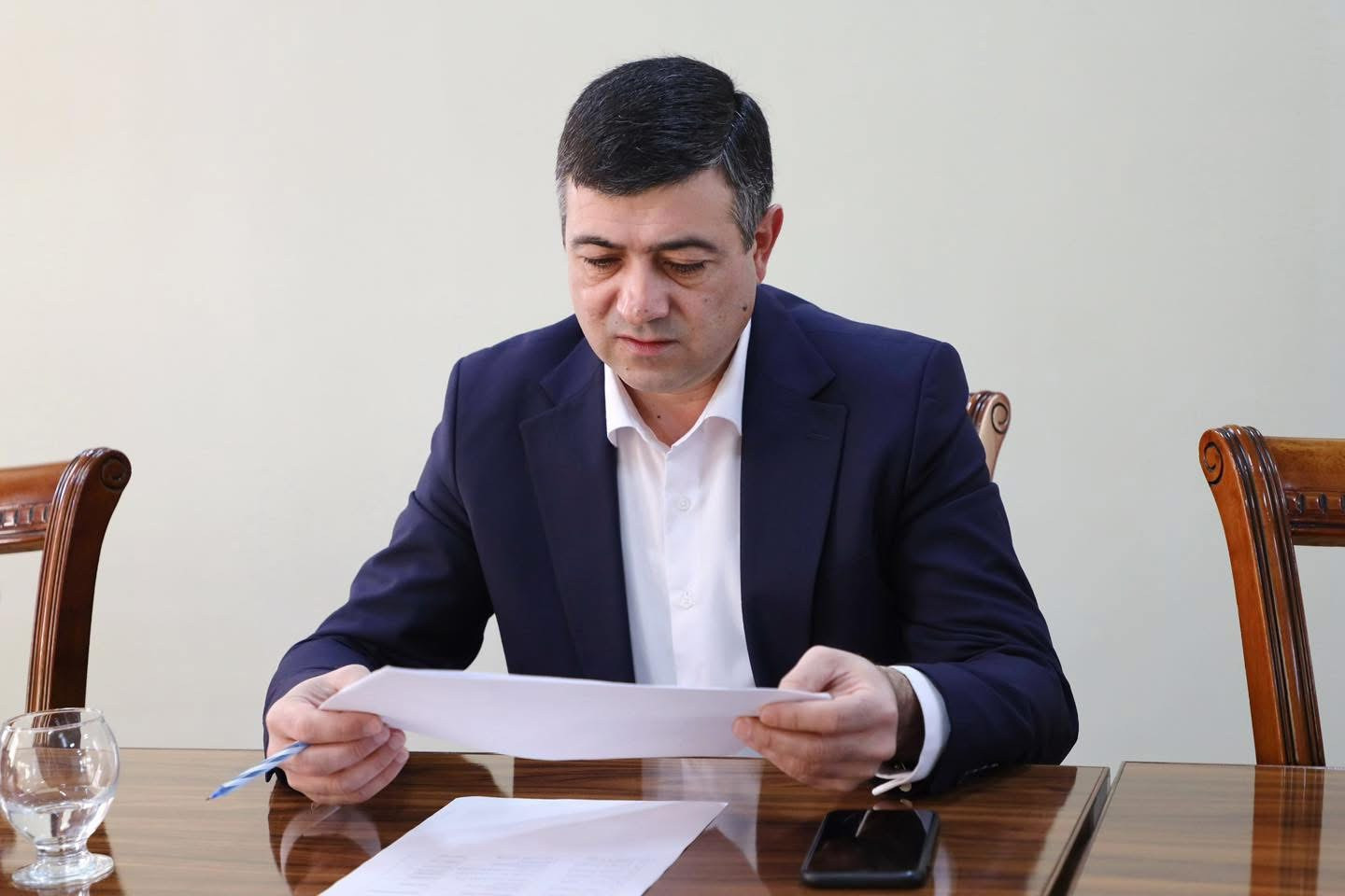 Հարցումների արդյունքներով՝ ՔՊ-ն գլխավորող Սարիկ Մինասյանը չորրորդ տեղում է. «Հրապարակ»