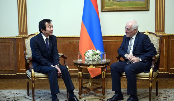 Վահագն Խաչատուրյանն ընդունել է Հայաստանում Ճապոնիայի դեսպանին