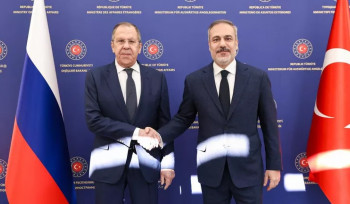 Լավրովն Անկարայում հանդիպել է Թուրքիայի արտգործնախարար Ֆիդանի հետ