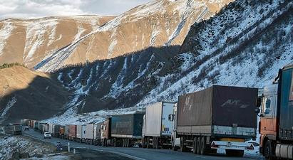 Վերին Լարս տանող ճանապարհը բացվեց բեռնատարների համար