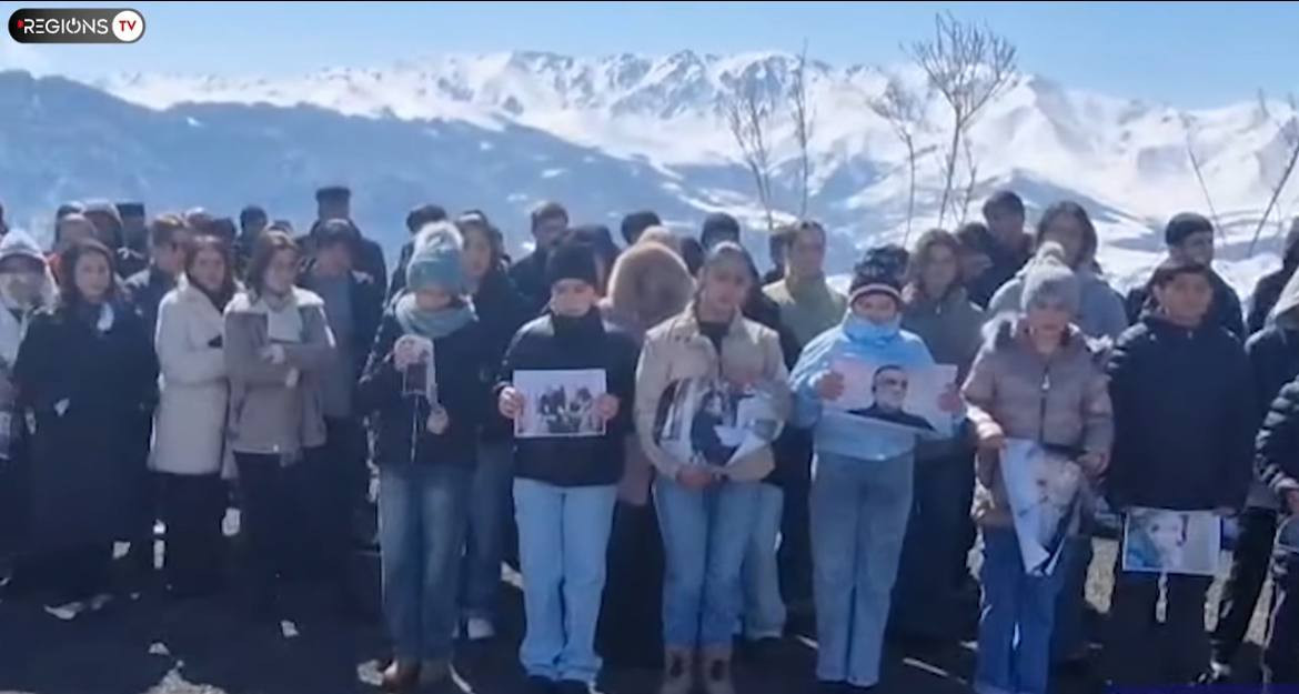 «ՏաԹևեր» ճոպանուղու մոտ ակցիա`ի պաշտպանություն Ռուբեն Վարդանյանի և Բաքվի բանտերում գտնվող մեր մյուս հայրենակիցների (տեսանյութ)