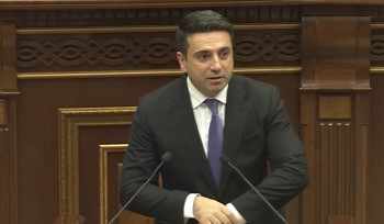 Մի ամբողջ լեզու է ձևավորվել սիգնալով իրար հայհոյելու, որը հետագայում ռազբորկեքի առիթ է դառնում. եկեք իրար սիգնալ տալը խստացնենք. Ալեն Սիմոնյան