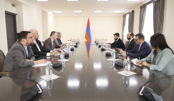 Արարատ Միրզոյանն ընդունել է Հարավային Կովկասի և Վրաստանում ճգնաժամի հարցերով ԵՄ հատուկ ներկայացուցիչ Տոյվո Կլաարին