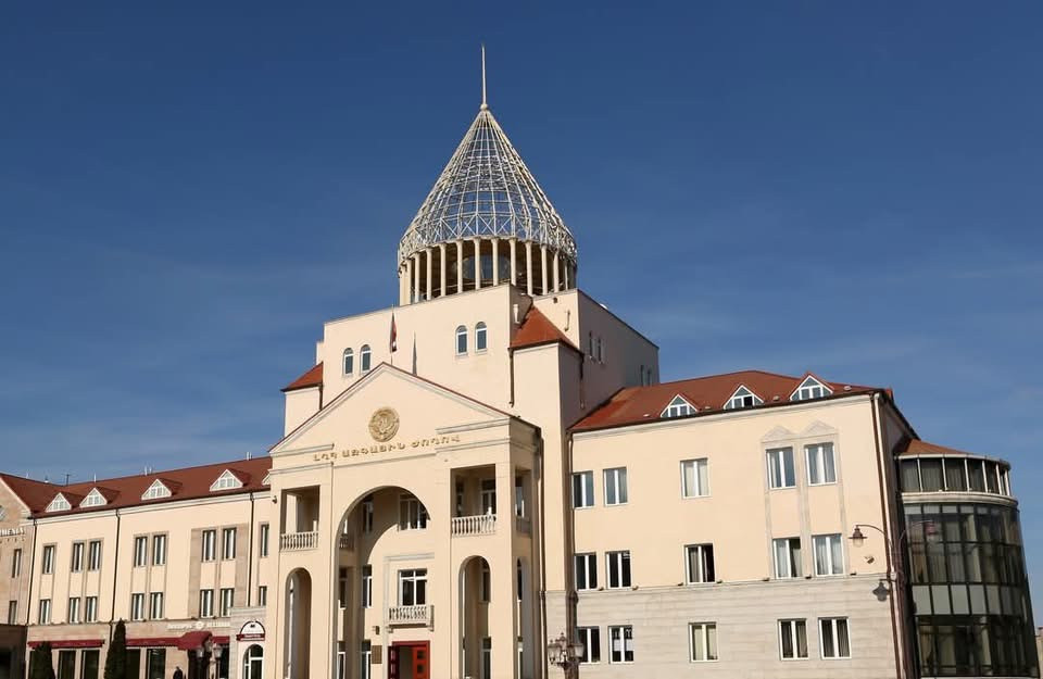 Կլինի հավաք, դիմելու ենք Շվեյցարիայի կառավարությանը` օգտագործել չեզոք միջնորդի իր փորձված դերը բռնի տեղահանված արցախցիների վերադարձի իրավունքի շուրջ միջազգային քննարկումներ նախաձեռնելու հարցում. Արցախի Աժ