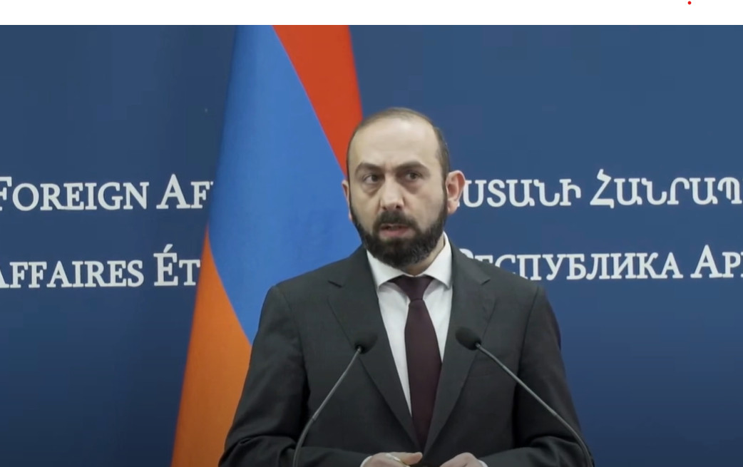 Այո, Ադրբեջանի հետ քննարկում ենք միջազգային իրավական հարթակներում միմյանց դեմ գանգատներից և վեճերից հրաժարումը․ Արարատ Միրզոյան