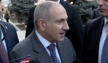 Փաշինյանը պատասխանում է լրագրողների հարցերին․ ուղիղ