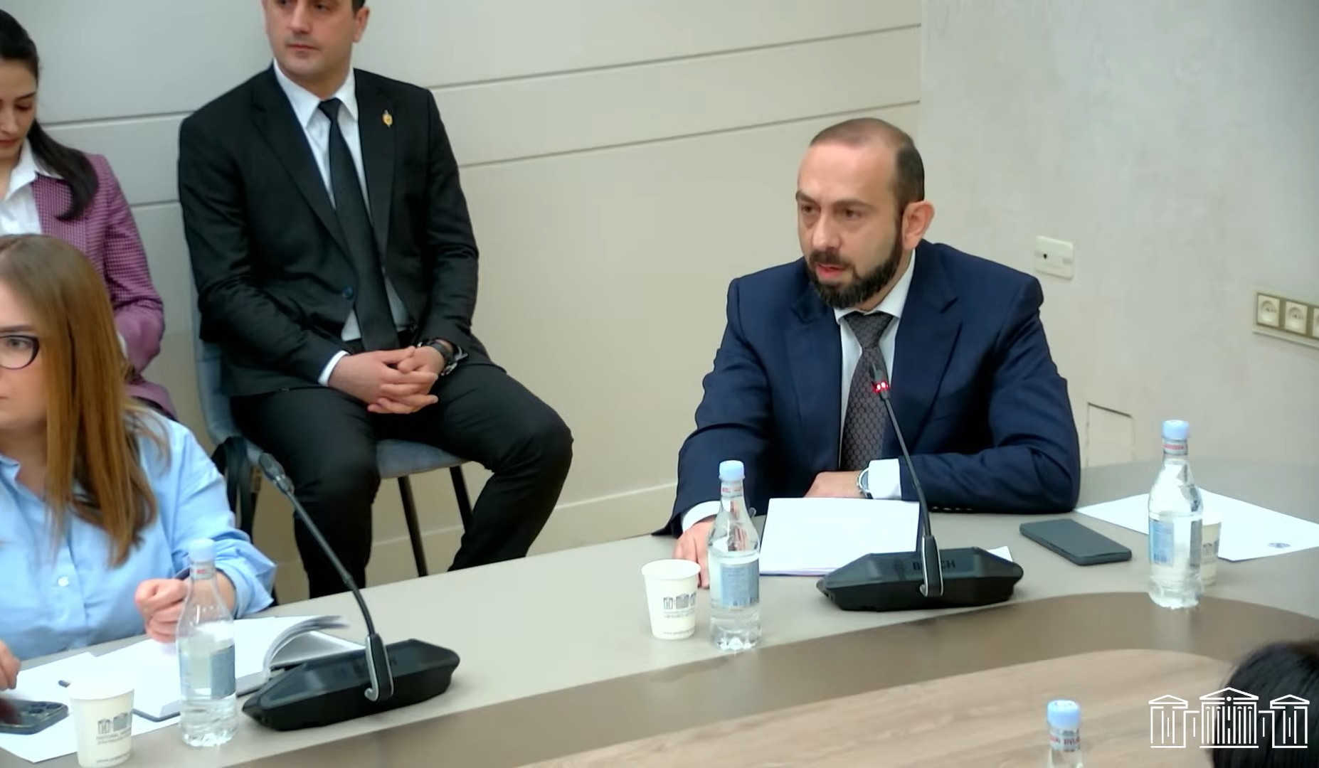 Բոլոր երկաթուղիները, ճանապարհները, ենթակառուցվածքները գործելու են ՀՀ ինքնիշխանության ներքո. Արարատ Միրզոյան