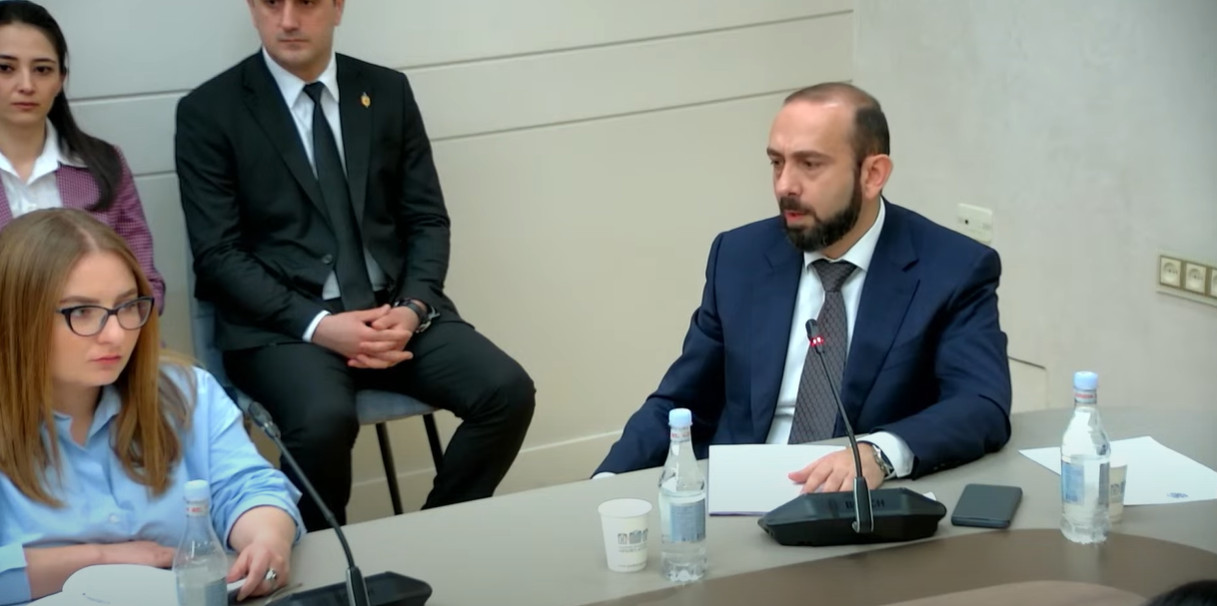 Այս պահին ԼՂ հայերի՝ իրենց բնօրրան, իրենց տներ վերադառնալու և անվտանգ ապրելու պայմաններ չեմ տեսնում. Միրզոյան