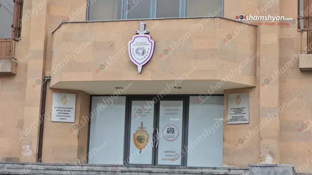 Երևանի ակումբներից մեկում 2 տղամարդ ապակյա շշերnվ հարվածել են միմյանց, կոտրել գույքը