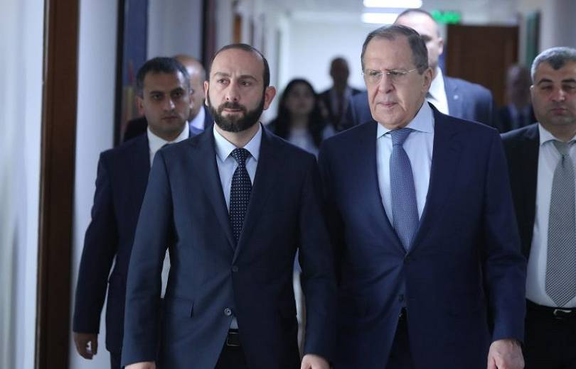 Մոսկվայում բարձր են գնահատել Երևանի և Բաքվի միջև խաղաղության պայմանագրի տեքստի համաձայնեցման առաջընթացը․ Լավրովը՝ Միրզոյանին