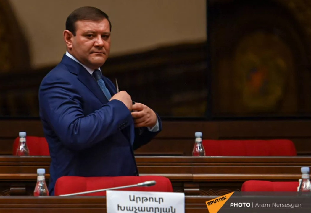 «Պատիվ ունեմ»-ը չի մասնակցի ԱԺ նիստին, որի ժամանակ քննարկվելու է Տարոն Մարգարյանին անձեռնմխելիությունից զրկելու հարցը