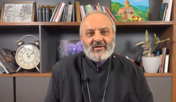 Դուք տեսաք խորհրդարանական հիստերիան, ստախոսի՝ իրեն զսպել չկարողանալը մեզ ուղերձ հղելու կամ տերերին ցույց տալու համար, թե ինչքան նվիրված է նրանց․ Բագրատ Սրբազան (տեսանյութ)