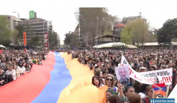 Ազատության հրապարակում ՀՀ և Արցախի Հանրապետության օրհներգերով մեկնարկեց հանրահավաքը` հանուն արցախցիների իրավունքների պաշտպանության (տեսանյութ)