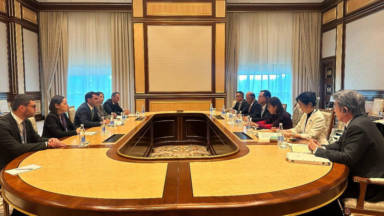 Հակոբ Արշակյանը հանդիպել է Ճապոնիայի պատվիրակության ղեկավարի հետ