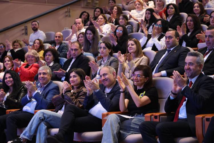 «Ոչ թե պատերազմն է իմ օրոք եղել, այլ ես՝ պատերազմի». Փաշինյան. «Հրապարակ»