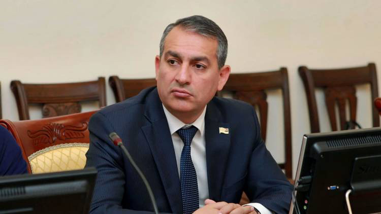 Նախկին  գաիշնիկ Արմեն Խաչատրյանը, Դանիել Իոաննիսյանին, փաստորեն, ավելի էր կարևորել, քան ոստիկանապետին. «Հրապարակ»