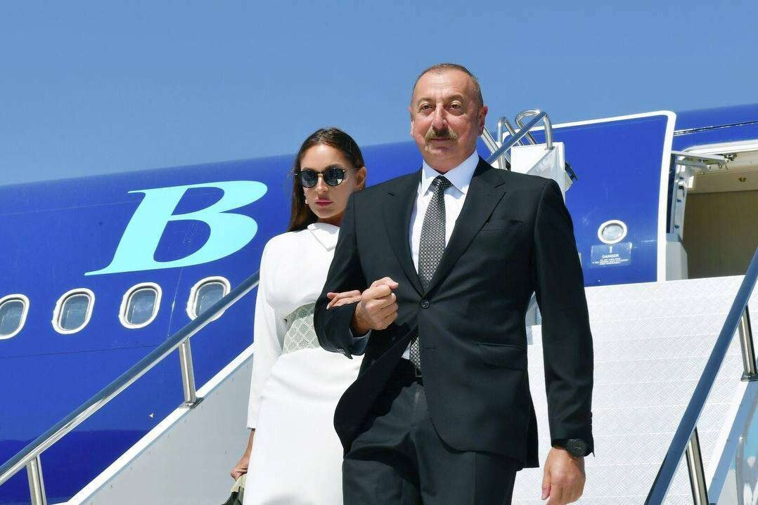 Իլհամ Ալիևը տիկնոջ հետ մեկնել է Թուրքիա