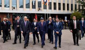 Եվ ես ուզում եմ համոզվել, որ Էկոպարեկային ծառայության աշխատակիցն, ունենալով նոր ավտոմեքենա, պետք է ունենա նաև նոր պատասխանատվություն, որպեսզի պահպանի Հայաստանի անտառը Հայաստանի քաղաքացիների համար. Փաշինյան