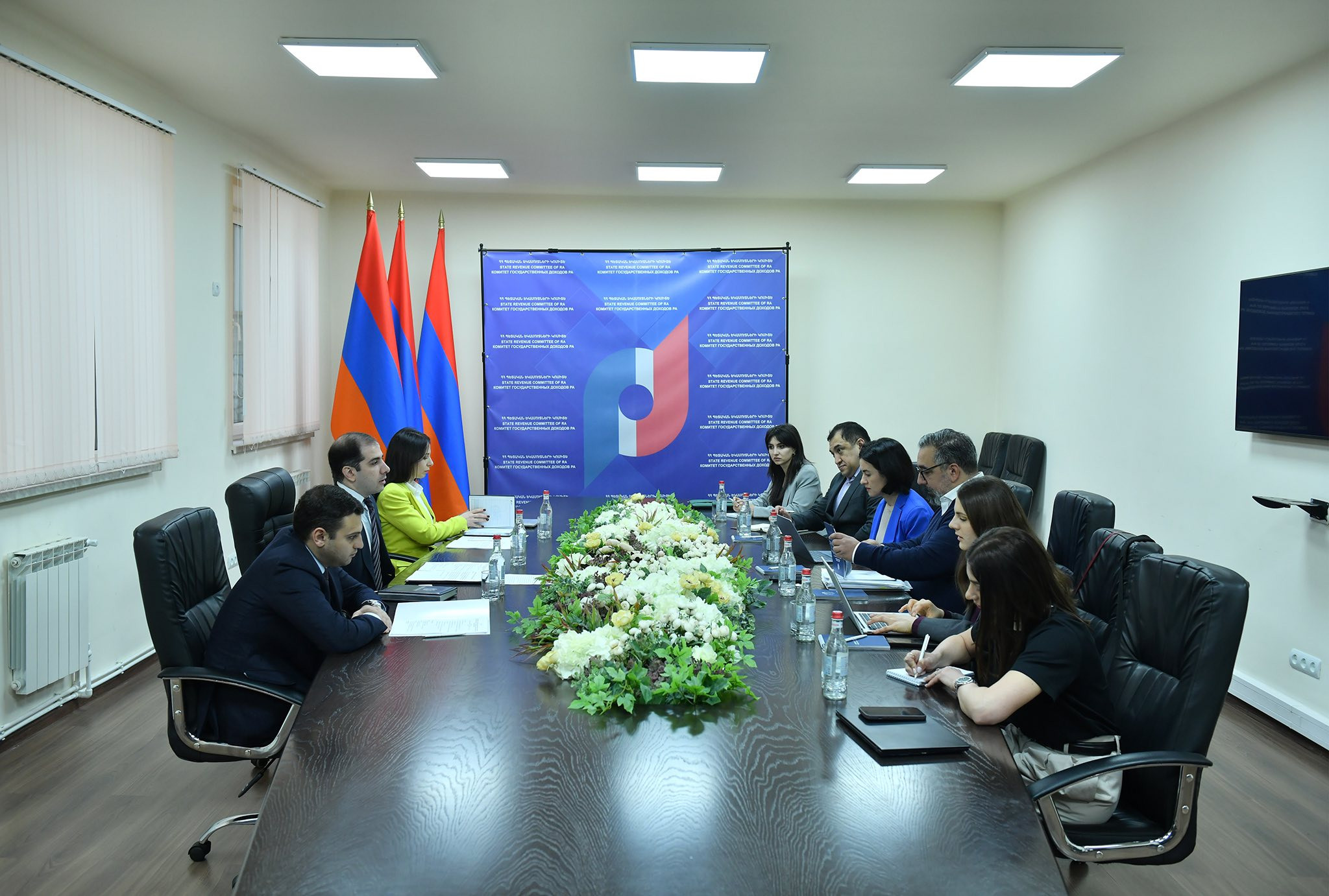 ՊԵԿ նախագահ Էդուարդ Հակոբյանը հյուրընկալել է Ասիական զարգացման բանկի և Զարգացման ֆրանսիական գործակալության ներկայացուցիչներին