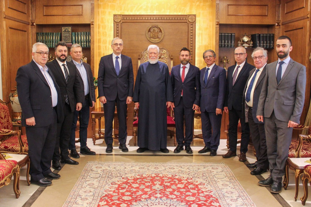 Արամ Ա Կաթողիկոսն ընդունել է հայ քաղաքական կուսակցությունների ներկայացուցիչներին