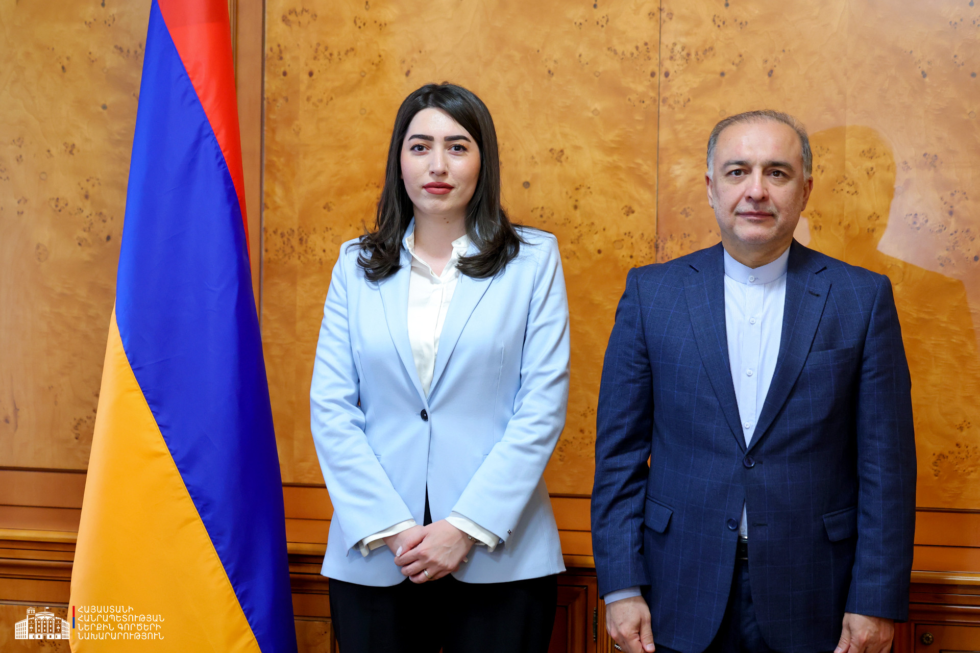 Արփինե Սարգսյանն ընդունել է Հայաստանում Իրանի դեսպանին (լուսանկարներ)