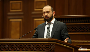 ԼՂ-ն մերժեց Սոֆիայի հանդիպումը, հիմա մեզնից ի՞նչ են ուզում, ձե՞ռ են առնում, ասում են` Ղարաբաղը լուծարեց Հայաստանի կառավարությունը. ու՞մ են հիմարի տեղ դնում. Միրզոյան (տեսանյութ)