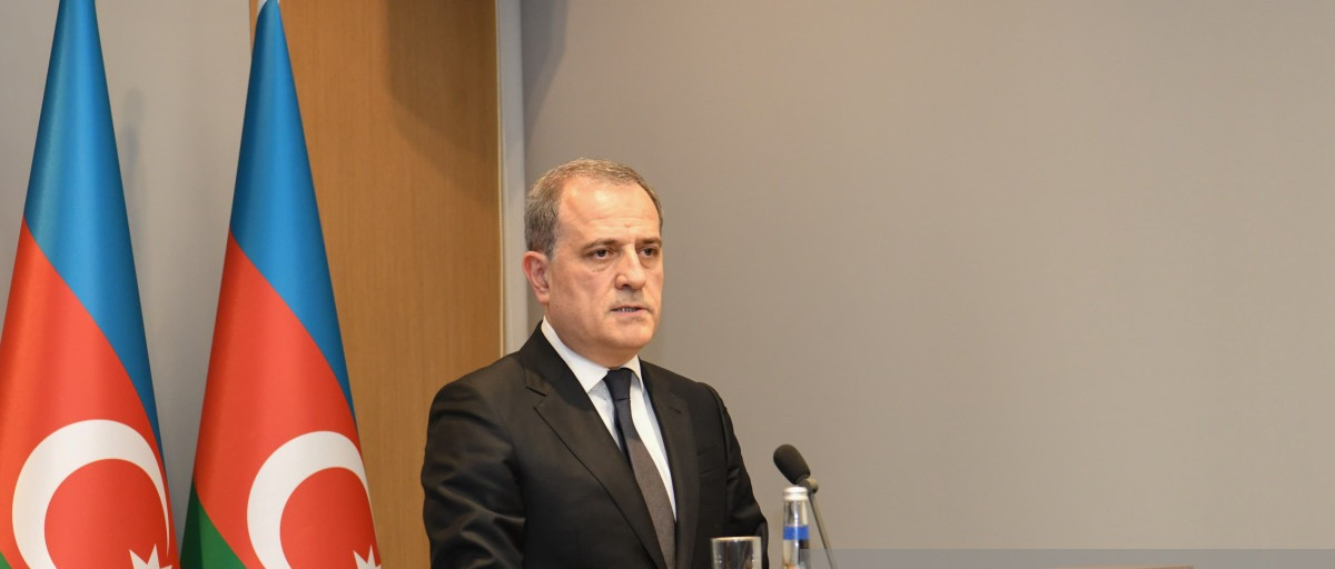 Անխոչընդոտ անցումը Նախիջևան դեռ չի ապահովվել․ Ջեյհուն Բայրամով