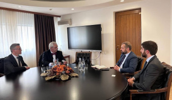 Գևորգ Պապոյանն ընդունել է ֆրանսահայ հայտնի գործարար Արմեն Պետրոսյանին