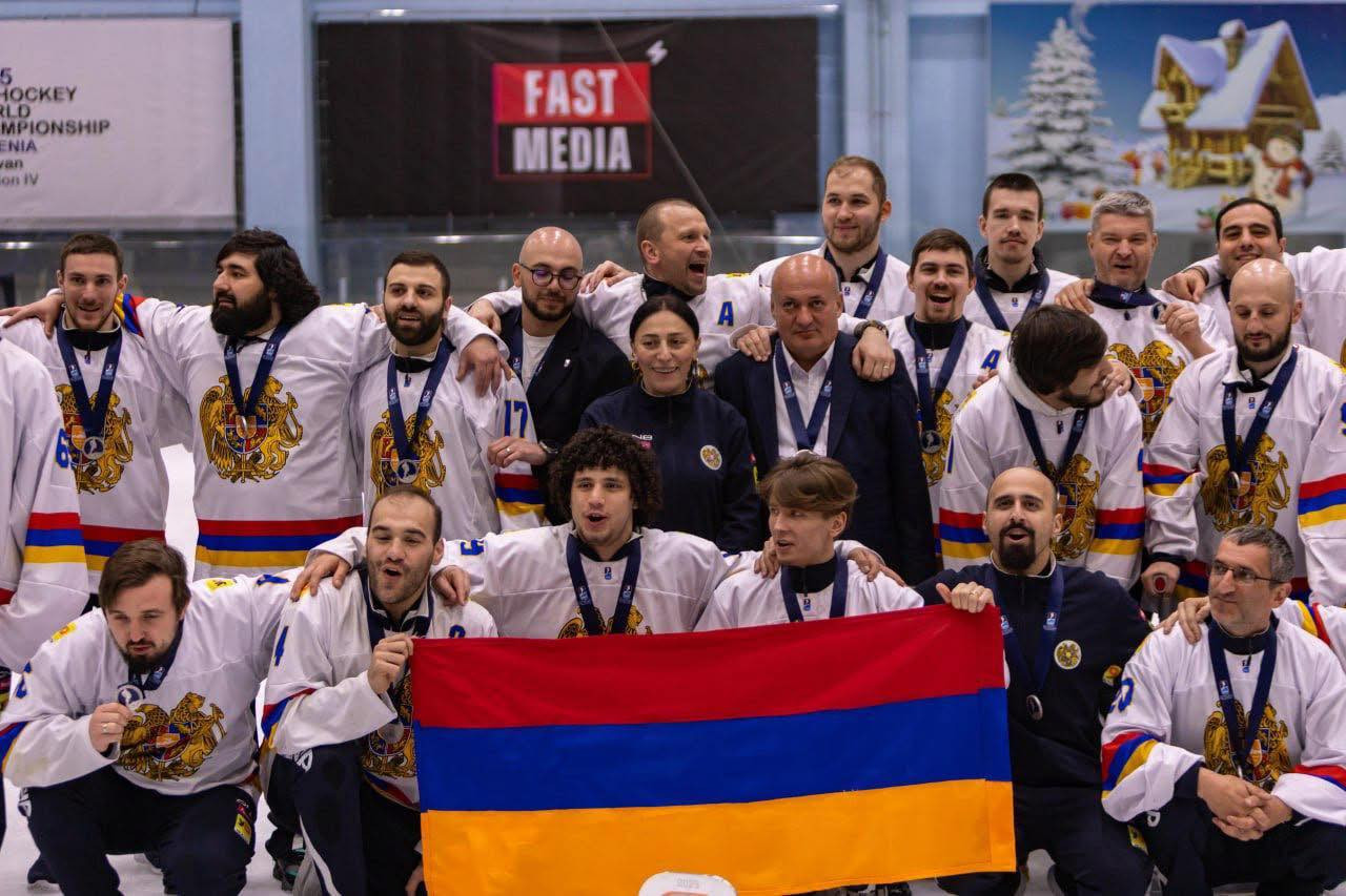 Հայաստանի տափօղակով հոկեյի հավաքականը երկրորդ տեղն է զբաղեցրել