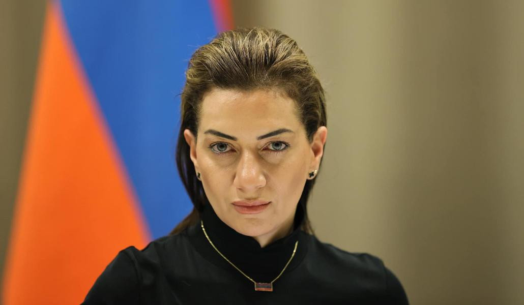 Աննա Հակոբյանին հրավիրել են Գիտությունների ազգային ակադեմիա, թիկնազորը դեսանտ իջել. «Հրապարակ»