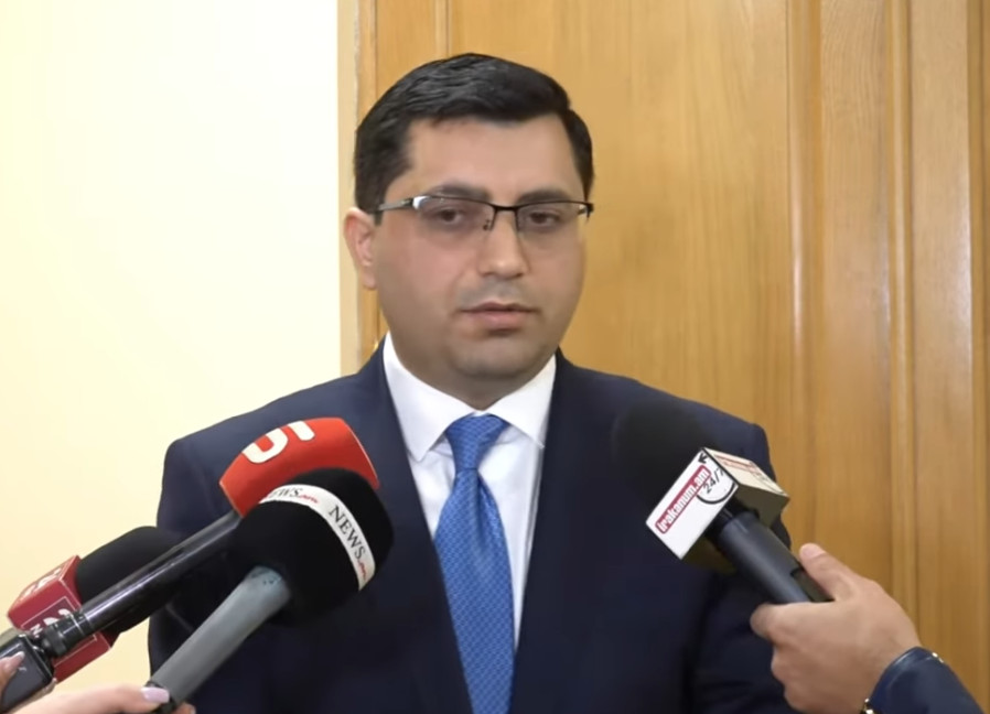 Հակակոռուպցիոն կոմիտեի նախագահը խնդիր է դրել տարիներ շարունակ քննվող վարույթներով ակտեր կայացնելը, իսկ  SMS-ի միջոցով  պաշտոնից ազատվելու մտավախություն չունի